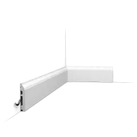 Плинтус напольный Orac Decor SX 172
