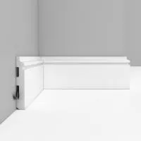 Плинтус напольный Decomaster A005