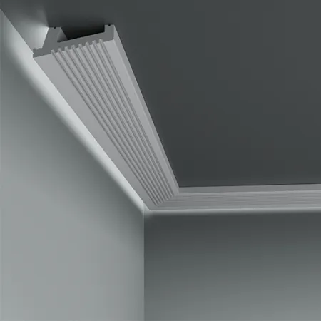 Плинтус напольный Европласт 6.53.702