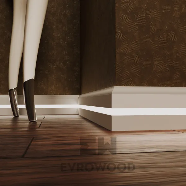 Плинтус напольный Evrowood PN 060 LED