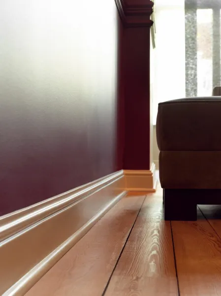 Плинтус напольный NMС FL6