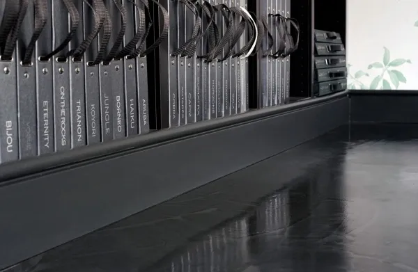 Плинтус напольный NMС FL4