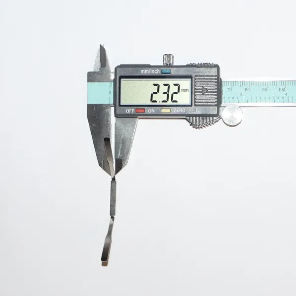 Пружина для микроплинтуса дополнительная ФЕСО