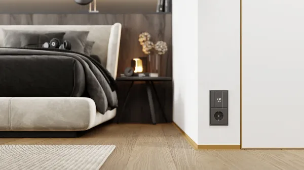 Микроплинтус L-образный с пружинами ФЕСО RAL 1011 коричнево-бежевый