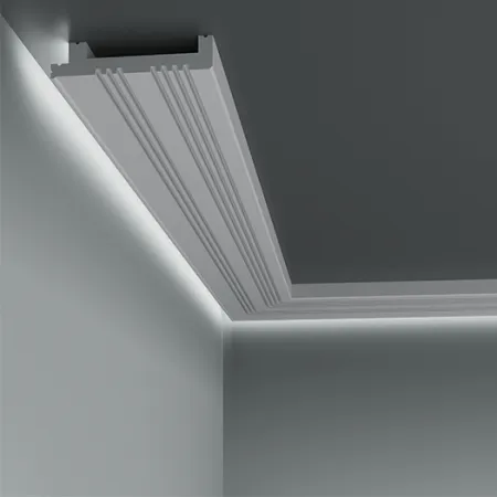 Плинтус напольный Европласт 6.53.705