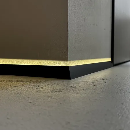 Микроплинтус Pro Design Corner 570 Анодированный