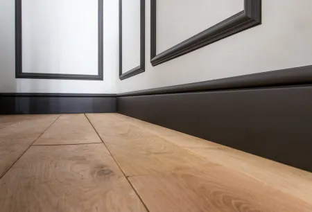 Плинтус напольный NMС FL4