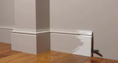 Плинтус напольный DECOR DIZAYN DD31