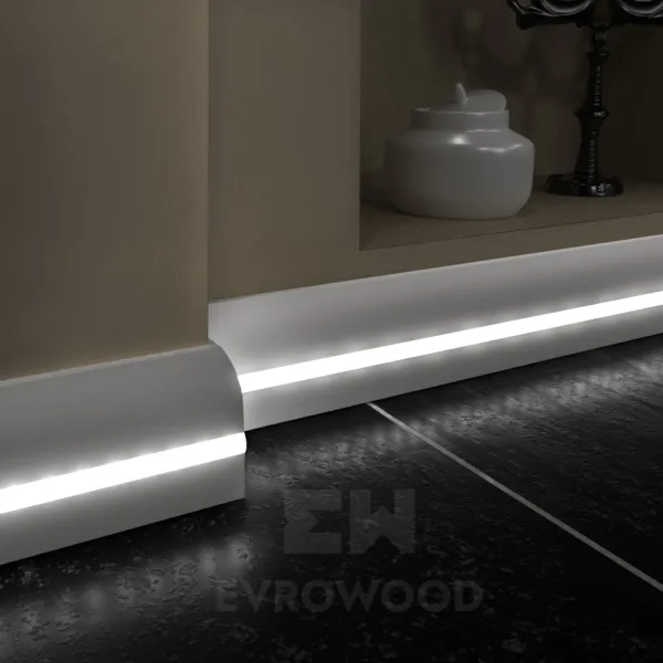 Плинтус напольный Evrowood PN 080 LED