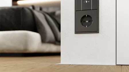 Микроплинтус ФЕСО с пружинами Покраска по RAL