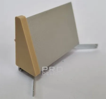 Комплект заглушек для микро плинтуса Pro Design 570 Шампань