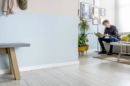 Плинтус напольный VOX Espumo белый101