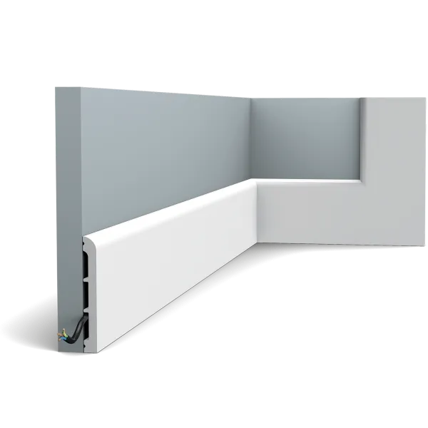 Плинтус напольный Orac Decor SX 184