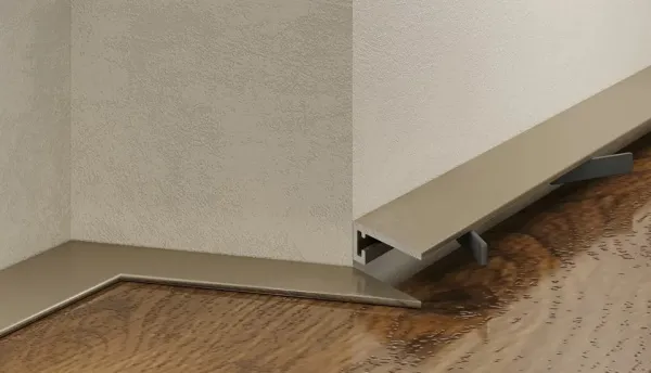 Микроплинтус LACONISTIQ micro 15 classic Светлый Шампань