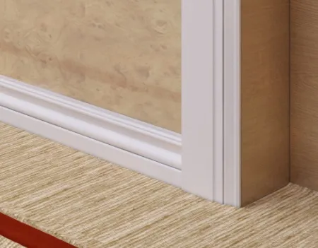 Плинтус напольный Evrowood PN 070