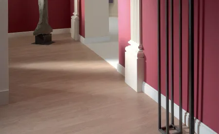 Плинтус напольный NMС FO1