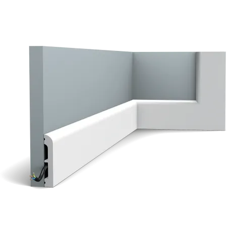 Плинтус напольный Orac Decor SX 183