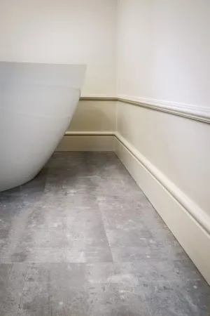 Плинтус напольный NMС FL4