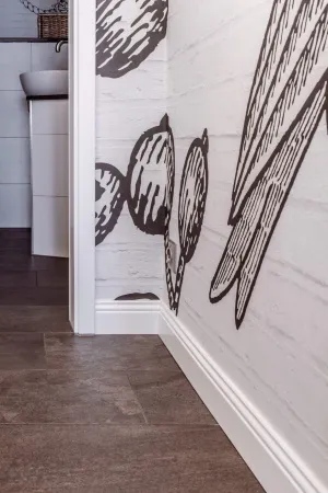 Плинтус напольный NMС FB2