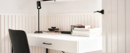 Рейка левая декоративной панели LINERIO L-LINE