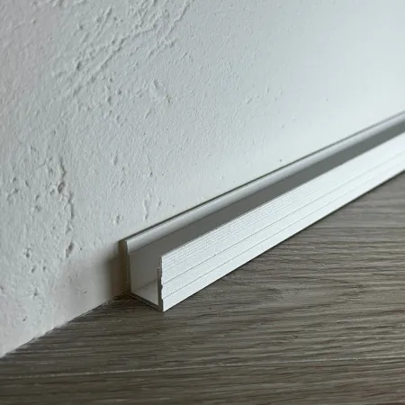 Декоративный стеновой профиль Pro Design 536 Белый