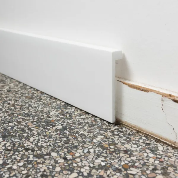 Плинтус напольный Orac Decor SX 171