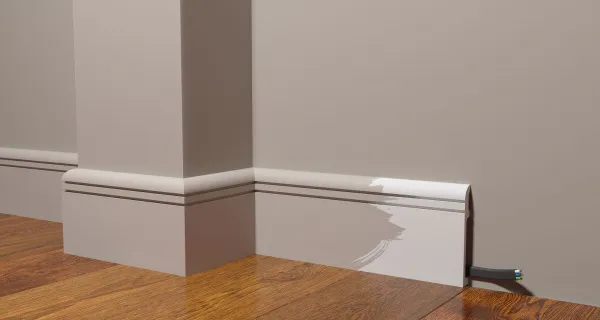 Плинтус напольный DECOR DIZAYN DD721