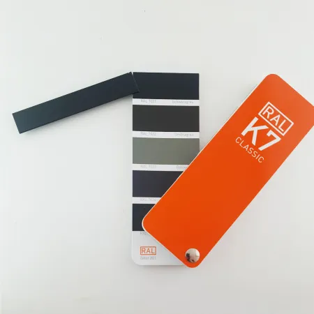 Микроплинтус ФЕСО с пружинами RAL 7021 черно-серый