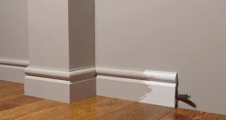 Плинтус напольный DECOR DIZAYN DD137