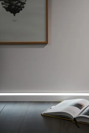 Плинтус напольный NMС IL11