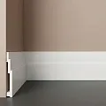 Плинтус напольный белый