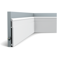 Плинтус напольный Orac Decor SX 156