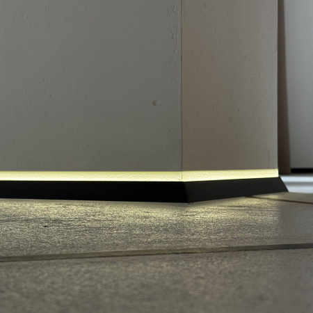 Микроплинтус Pro Design Corner 570 Черный